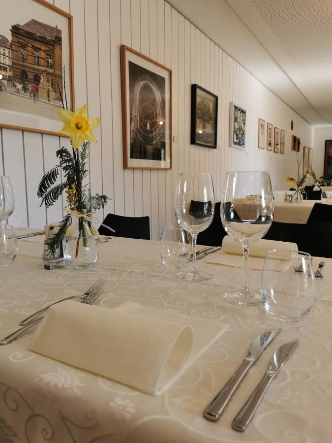 Birdbox Curzutt Hotel Monte Carasso Bagian luar foto